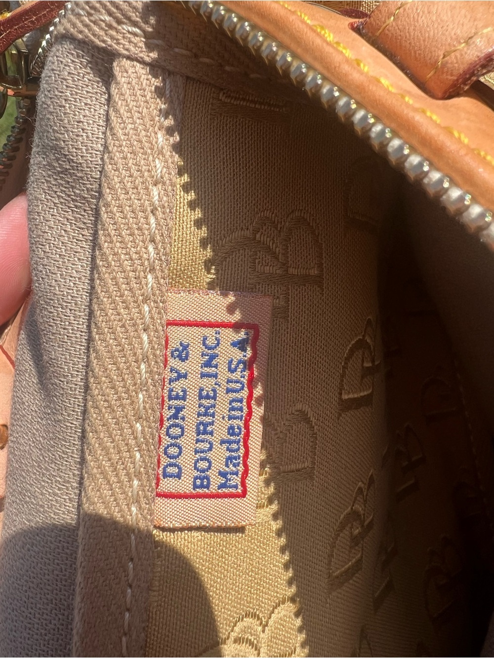 Dooney & Bourke DB Tassel Zip Top Tote Sand Tan Canvas Saddle
Tan Leather - Picture 7 of 14